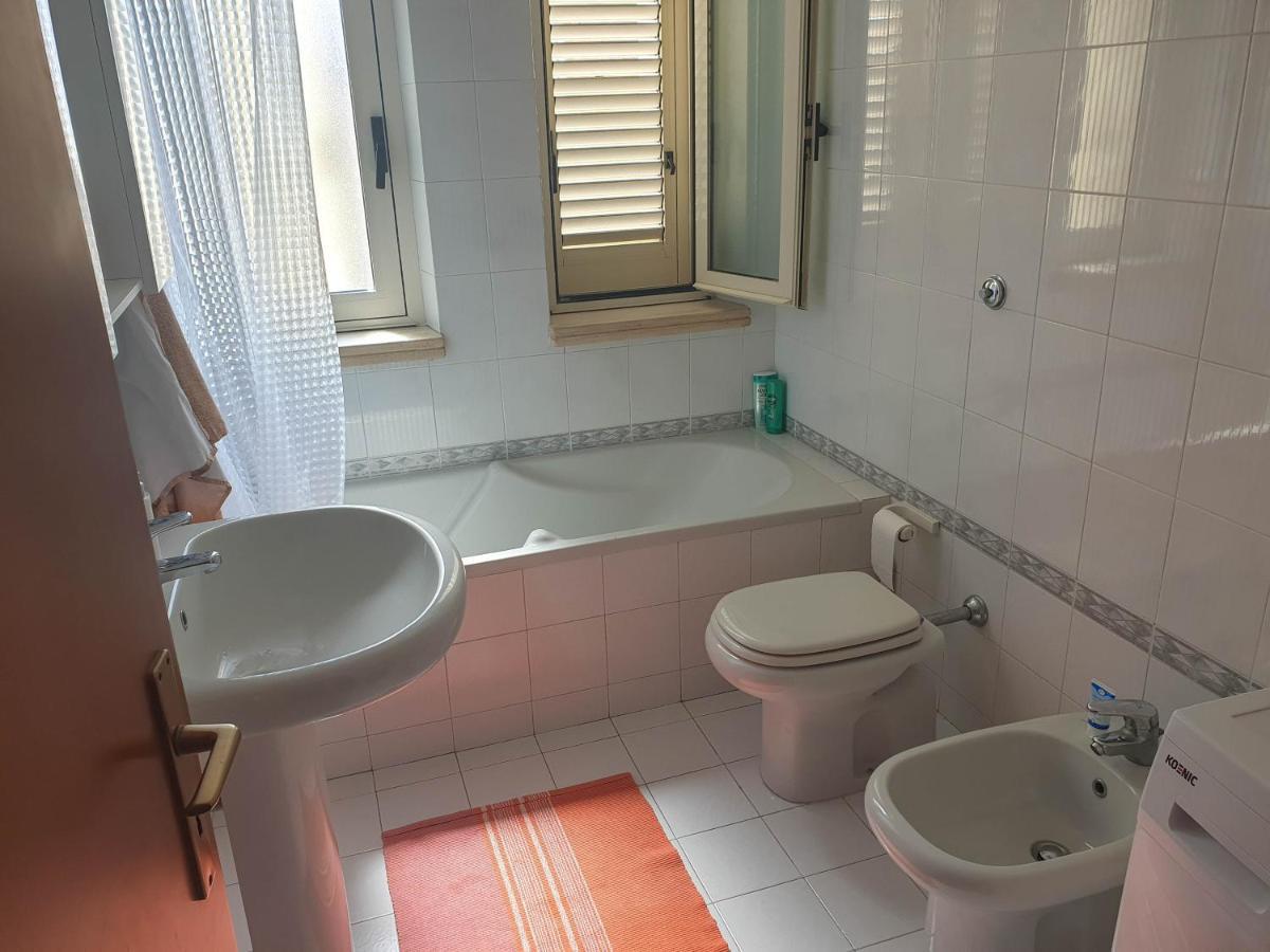 Casa Vacanze Umberto I Bova Marina Buitenkant foto