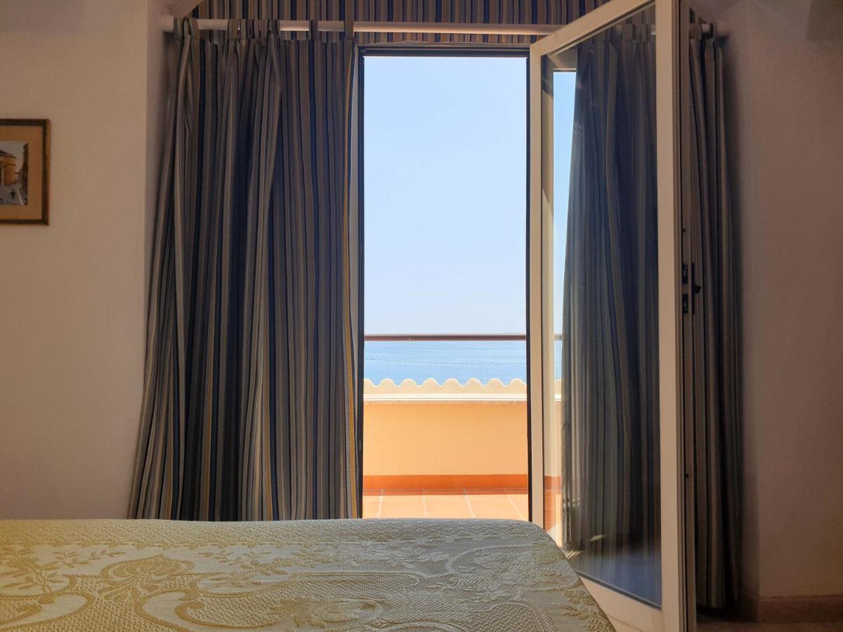 Casa Vacanze Umberto I Bova Marina Buitenkant foto