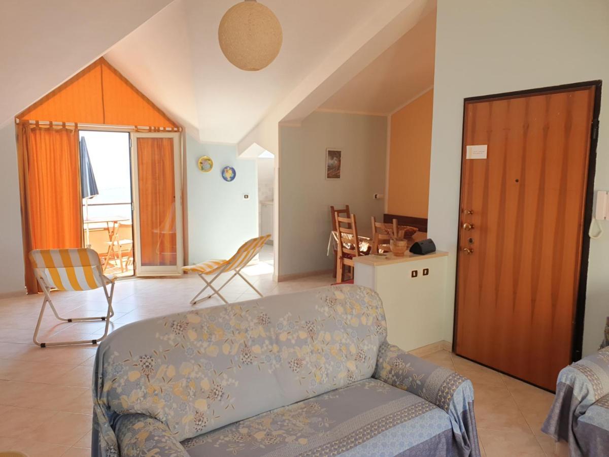 Casa Vacanze Umberto I Bova Marina Buitenkant foto