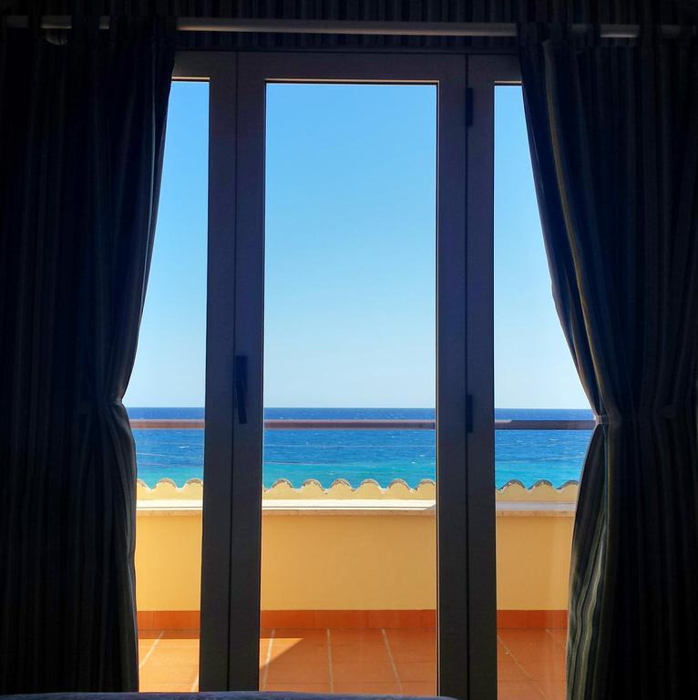 Casa Vacanze Umberto I Bova Marina Buitenkant foto